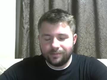 Snowyqred Chaturbate stream image from September 05, 2025