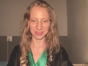 Senseinner Chaturbate stream image from September 05, 2025