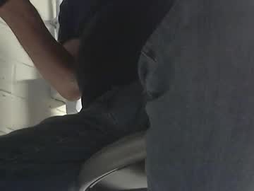 Motofann2 Chaturbate stream image from September 05, 2025