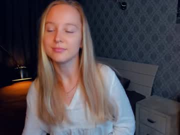 Nicolavanderbie Chaturbate stream image from September 05, 2025