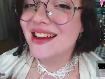 Emillybones Chaturbate stream image from September 05, 2025