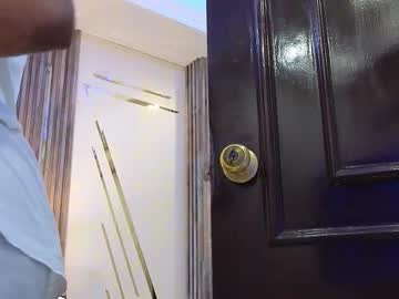 Icarovaldez Chaturbate stream image from September 05, 2025