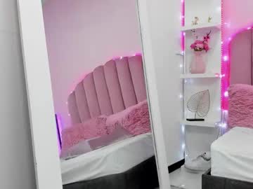 Littlesofii Chaturbate stream image from September 05, 2025