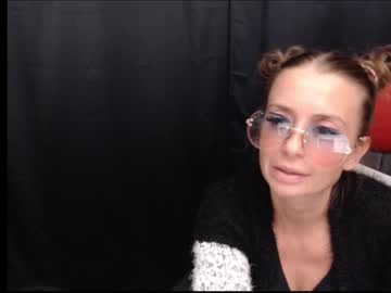 Lolaaa_Sky Chaturbate stream image from September 06, 2025