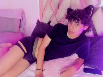 Eliotblaze Chaturbate stream image from September 06, 2025