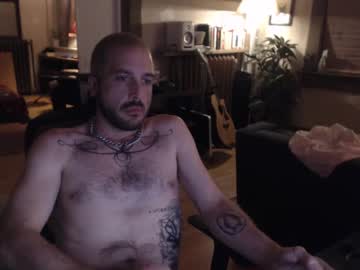 Vapidnaive Chaturbate stream image from September 06, 2025