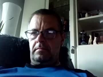Hornycum71 Chaturbate stream image from September 06, 2025