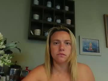 Ladyakr Chaturbate stream image from September 06, 2025