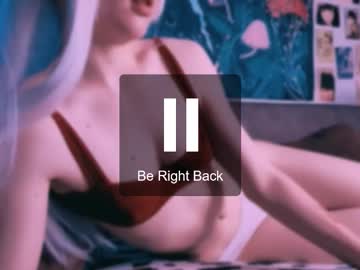 Babe_Moister Chaturbate stream image from September 06, 2025