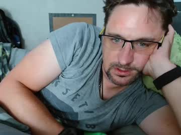 Wirzwei8883 Chaturbate stream image from September 06, 2025