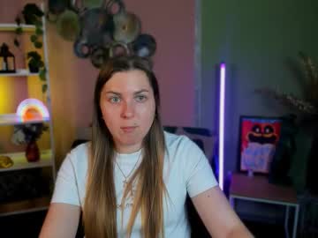 Betty_Luck Chaturbate stream image from September 06, 2025