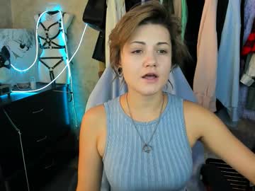 Evabrownie Chaturbate stream image from September 06, 2025