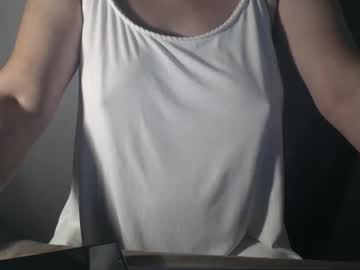 Stonenipple Chaturbate stream image from September 06, 2025