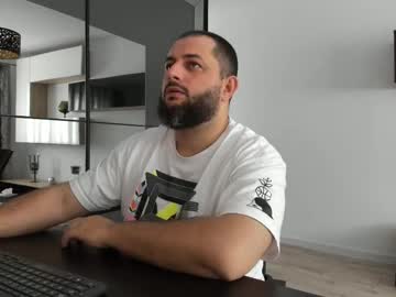 Dravenpeak Chaturbate stream image from September 06, 2025