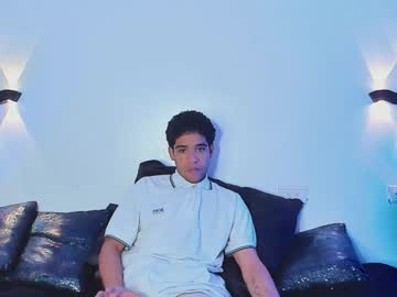 Valentino_Estf Chaturbate stream image from September 06, 2025