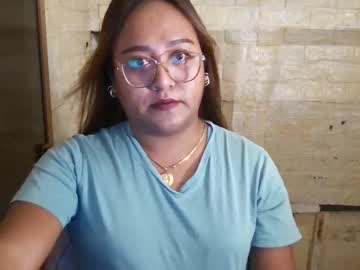 Asianmomslut Chaturbate stream image from September 06, 2025