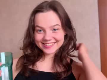 Dolldolor Chaturbate stream image from September 06, 2025
