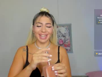 Belle_Hallle Chaturbate stream image from September 06, 2025