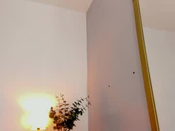 Camilledubois Chaturbate stream image from September 06, 2025