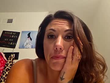 Rnrbeauty99 Chaturbate stream image from September 06, 2025