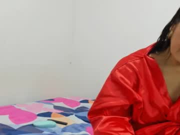 Woman_Rosse Chaturbate stream image from September 06, 2025