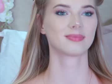 Gentlerossi Chaturbate stream image from September 06, 2025