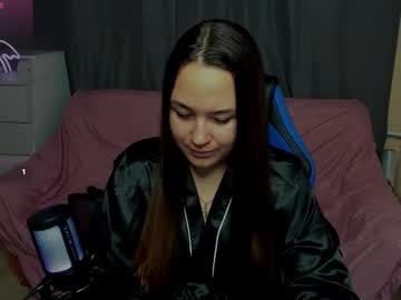 Reginabelly Chaturbate stream image from September 06, 2025