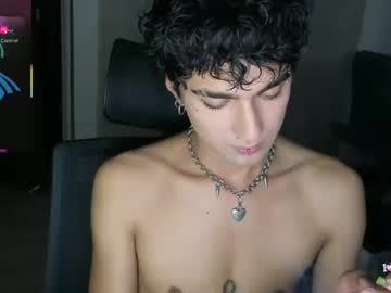 Alexlucilfer Chaturbate stream image from September 07, 2025