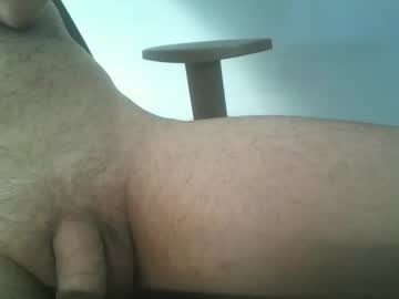 Gjustaguym Chaturbate stream image from September 07, 2025