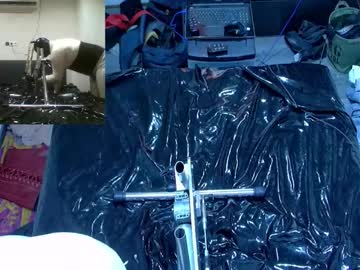 Latexkoppel1986757055 Chaturbate stream image from September 07, 2025