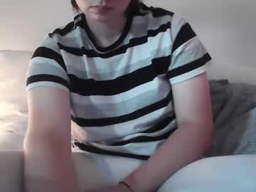 Alyxplay Chaturbate stream image from September 07, 2025