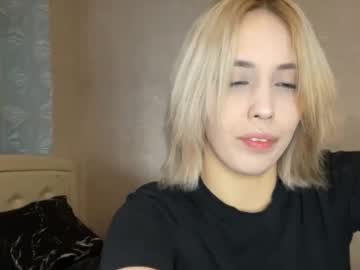 Alonatempler Chaturbate stream image from September 07, 2025