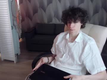 Edvardblare Chaturbate stream image from September 07, 2025