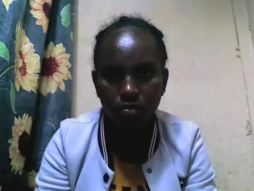 Estanie Chaturbate stream image from September 07, 2025