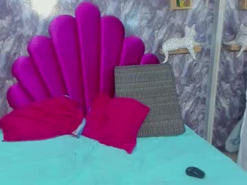 Izumy_Fox Chaturbate stream image from September 07, 2025