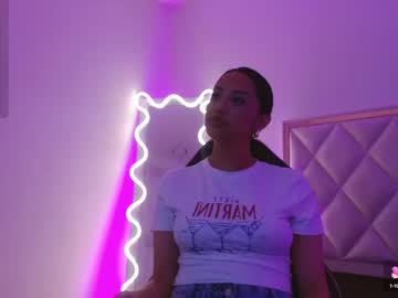Beella_Tay1 Chaturbate stream image from September 07, 2025