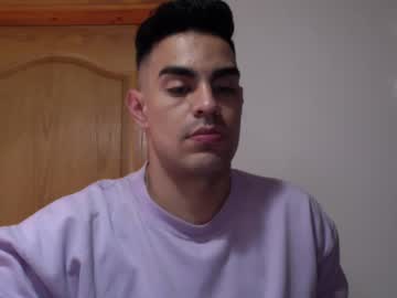 Liiam_Collins Chaturbate stream image from September 07, 2025