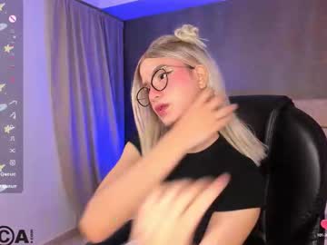 Arinextdoor Chaturbate stream image from September 07, 2025