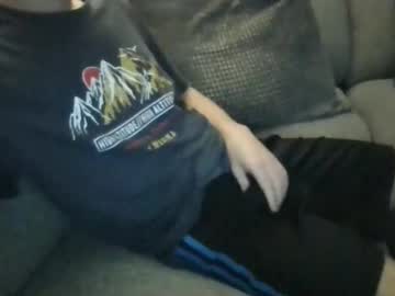 Hottihornyguyy Chaturbate stream image from September 07, 2025
