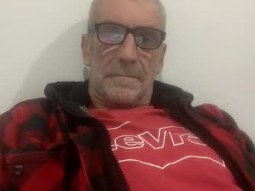 Deanofflove221000 Chaturbate stream image from September 07, 2025
