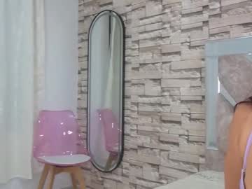 Chloee_Foxx Chaturbate stream image from September 08, 2025