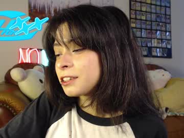 Luxxxthefox Chaturbate stream image from September 08, 2025