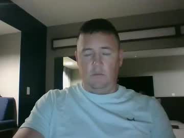 Huskerdusker Chaturbate stream image from September 08, 2025