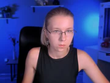Gloria_Bubble Chaturbate stream image from September 08, 2025