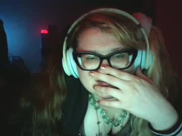 Hectepeace Chaturbate stream image from September 08, 2025