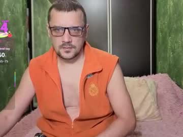Danielocool Chaturbate stream image from September 08, 2025