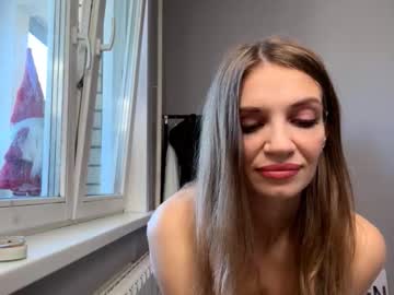 Natashiafurfey Chaturbate stream image from September 08, 2025