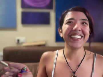 Goddess_Sunnydheys Chaturbate stream image from September 08, 2025