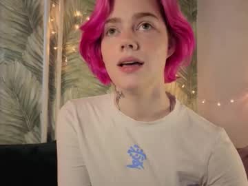 Emilidarr8 Chaturbate stream image from September 08, 2025