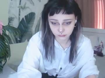 Lynncottingham Chaturbate stream image from September 08, 2025